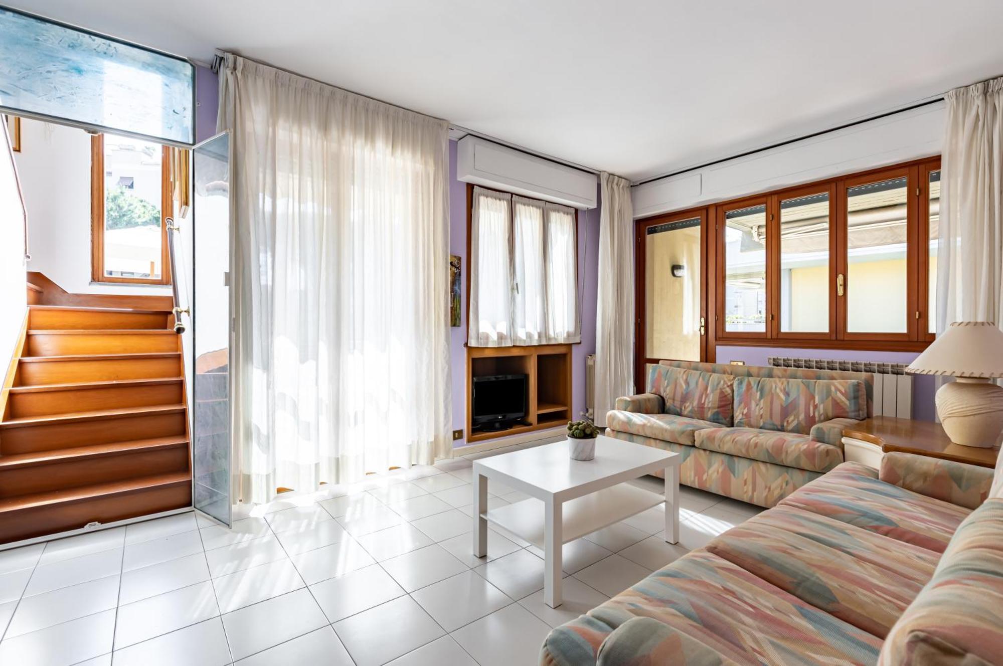 Two-Levels Apartment With Terrace And Parking ヴィアレッジョ エクステリア 写真